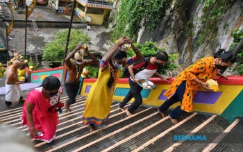 Umat ​​Hindu merayakan Thaipusam secara moderat di bawah SOP yang ketat