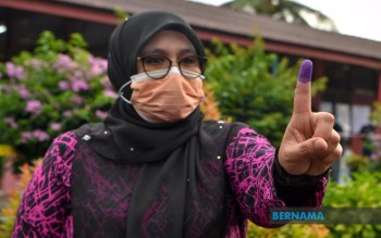 Pilkada Melaka: Judi CM Wanita PN Gagal Bayar