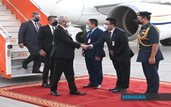 Le Premier ministre fait escale à Dubaï pour assister à un protocole d’accord impliquant des entreprises malaisiennes